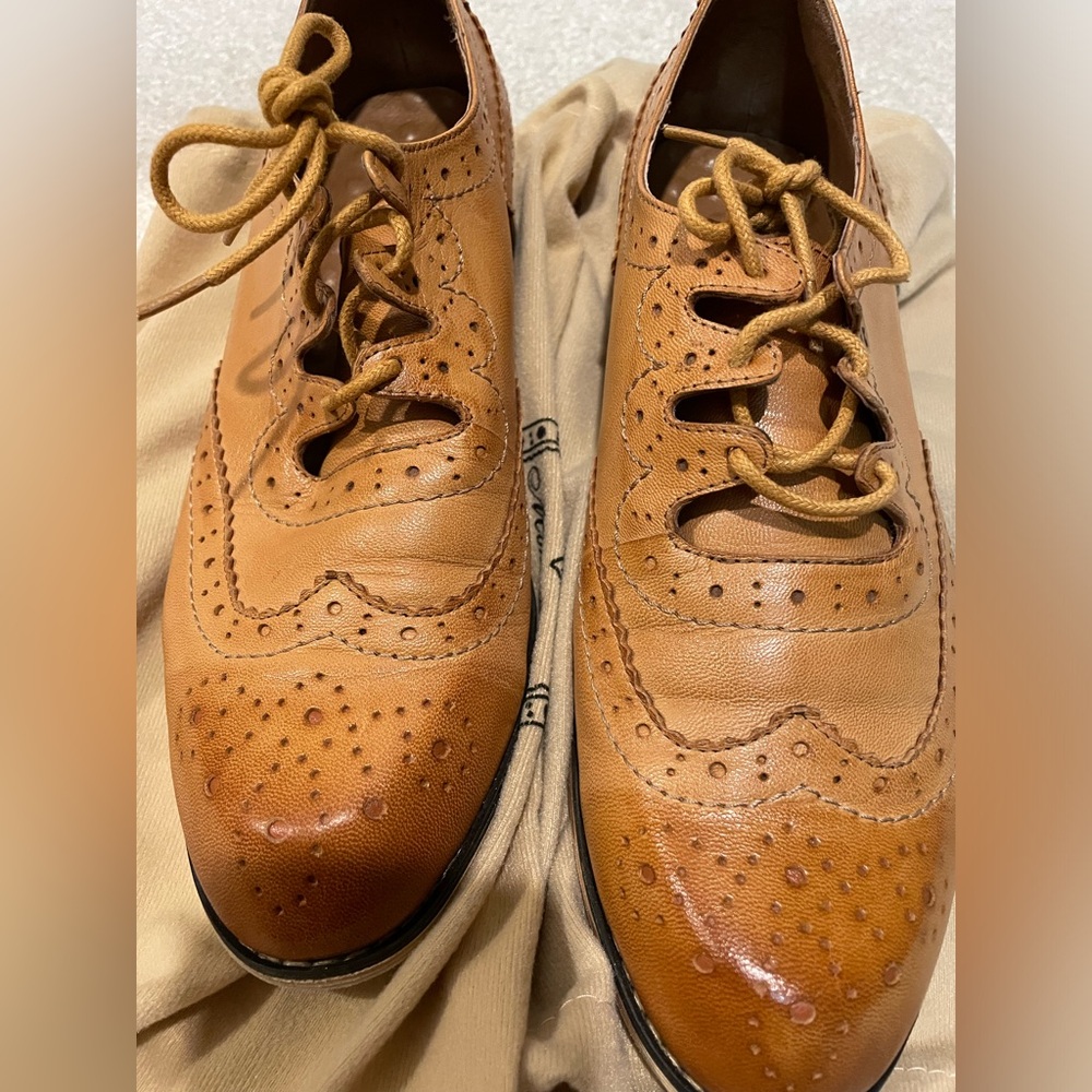 Flying Mona Saddle Shoes